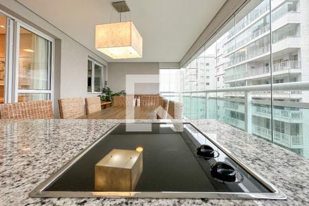Varanda de apartamento para alugar com 3 quartos, 134m² em Vila Luis Antônio, Guarujá