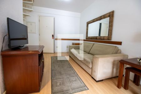Sala- ambiente de estar e TV  de kitnet/studio para alugar com 1 quarto, 52m² em Moema, São Paulo