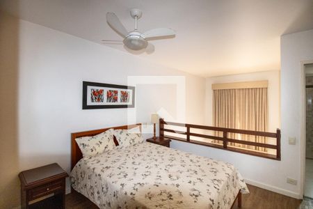 Piso superior- quarto  de kitnet/studio para alugar com 1 quarto, 52m² em Moema, São Paulo