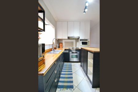 Apartamento à venda com 110m², 3 quartos e 2 vagasCozinha