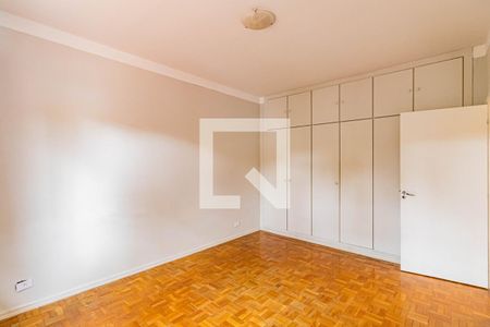 Casa à venda com 355m², 2 quartos e 3 vagas Casa à venda com 355m², 2 quartos e 3 vagasQuarto 01