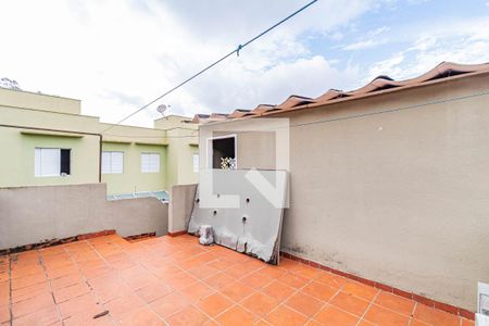 Casa à venda com 355m², 2 quartos e 3 vagas Casa à venda com 355m², 2 quartos e 3 vagasQuintal 02