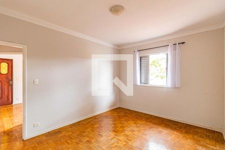 Casa à venda com 355m², 2 quartos e 3 vagas Casa à venda com 355m², 2 quartos e 3 vagasQuarto 01