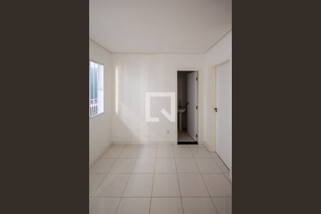 Apartamento à venda com 33m², 1 quarto e sem vaga Apartamento à venda com 33m², 1 quarto e sem vagaSala