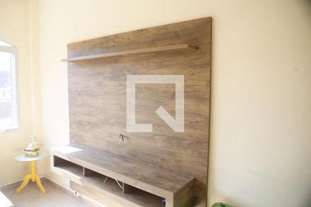 Sala de apartamento para alugar com 1 quarto, 59m² em Nova Mirim, Praia Grande