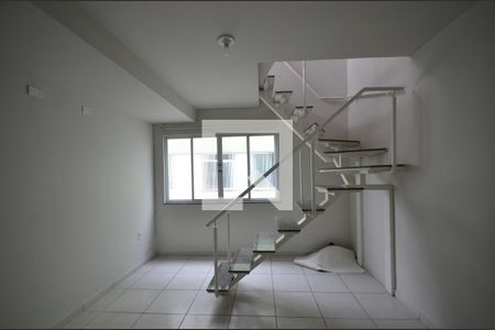 Sala  de apartamento para alugar com 2 quartos, 40m² em Campinho, Rio de Janeiro
