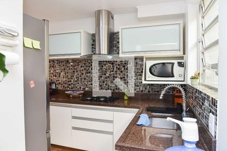Apartamento à venda com 74m², 3 quartos e 1 vaga Apartamento à venda com 74m², 3 quartos e 1 vagaCozinha
