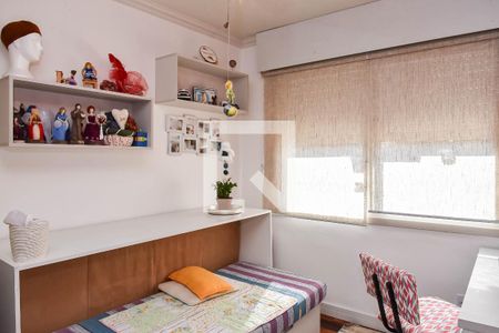 Quarto 2 de apartamento à venda com 3 quartos, 74m² em Vila Ipiranga, Porto Alegre
