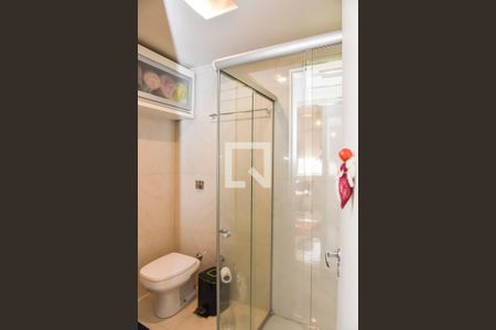 Apartamento à venda com 74m², 3 quartos e 1 vaga Apartamento à venda com 74m², 3 quartos e 1 vagaBanheiro