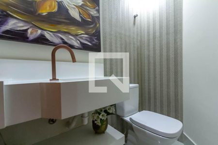 Casa à venda com 352m², 4 quartos e 6 vagasLavabo