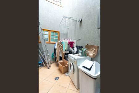 Casa à venda com 352m², 4 quartos e 6 vagasÁrea de Serviço