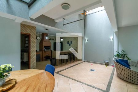 Casa à venda com 352m², 4 quartos e 6 vagasChurrasqueira