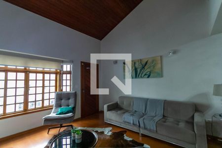 Sala de Estar de casa para alugar com 4 quartos, 352m² em Jardim do Mar, São Bernardo do Campo