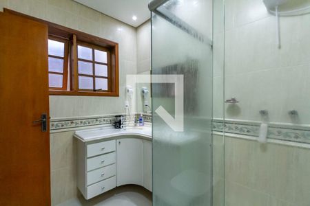 Casa à venda com 352m², 4 quartos e 6 vagasBanheiro da Suíte 3