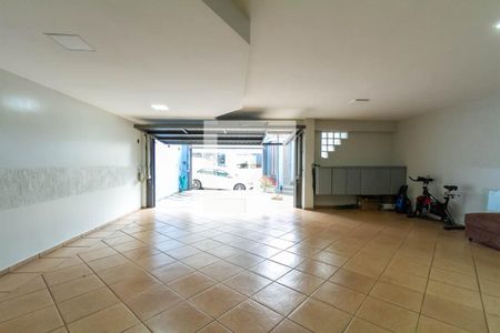 Casa à venda com 352m², 4 quartos e 6 vagasGaragem
