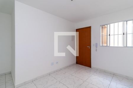 Sala de Estar de apartamento para alugar com 2 quartos, 50m² em Parada Inglesa, São Paulo