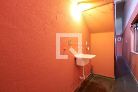 Casa para alugar com 45m², 1 quarto e sem vagaLavanderia