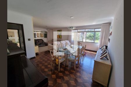 Casa à venda com 4 quartos, 300m² em Vila Cruzeiro, São Paulo