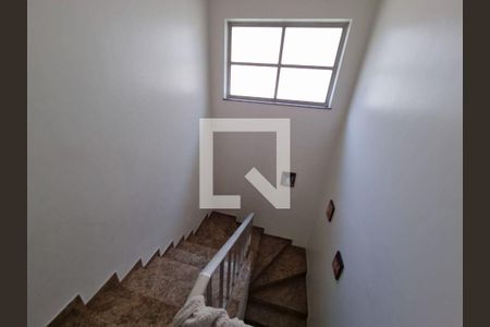 Casa à venda com 4 quartos, 300m² em Vila Cruzeiro, São Paulo