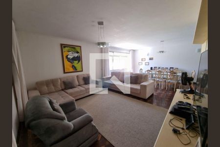 Casa à venda com 4 quartos, 300m² em Vila Cruzeiro, São Paulo