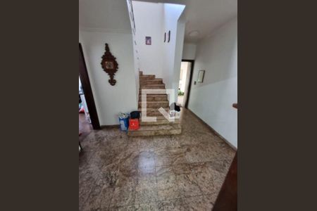 Casa à venda com 4 quartos, 300m² em Vila Cruzeiro, São Paulo