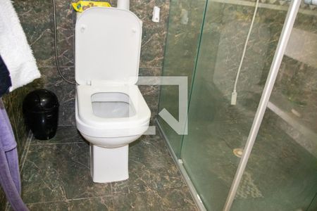 Casa à venda com 250m², 3 quartos e 2 vagasBanheiro do Quarto 3