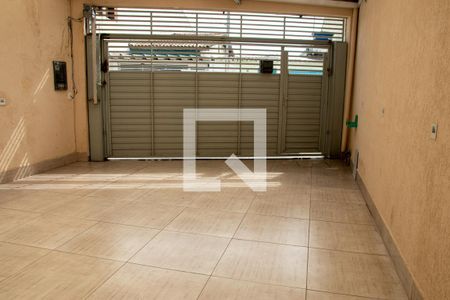 Casa à venda com 250m², 3 quartos e 2 vagasGaragem