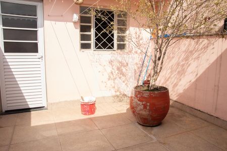 Casa à venda com 250m², 3 quartos e 2 vagasÁrea de Serviço