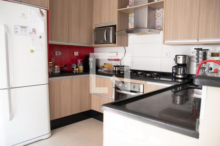 Casa à venda com 250m², 3 quartos e 2 vagasCozinha