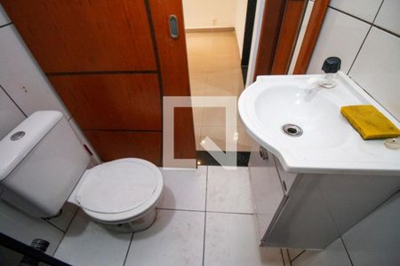 Casa à venda com 79m², 2 quartos e sem vagaBanheiro 1