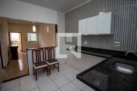 Casa à venda com 79m², 2 quartos e sem vagaCozinha