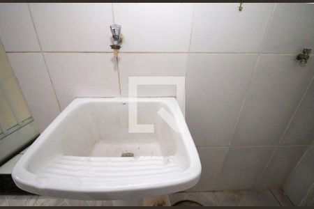 Casa à venda com 79m², 2 quartos e sem vagaÁrea de Serviço