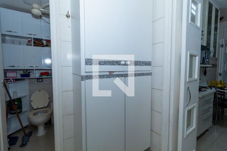 Apartamento à venda com 67m², 2 quartos e 1 vagaÁrea de Serviço