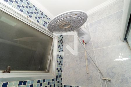 Apartamento à venda com 67m², 2 quartos e 1 vagaDetalhe do banheiro