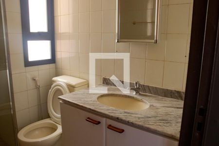 Apartamento para alugar com 90m², 3 quartos e 1 vaga Apartamento para alugar com 90m², 3 quartos e 1 vagaBanheiro da Suíte