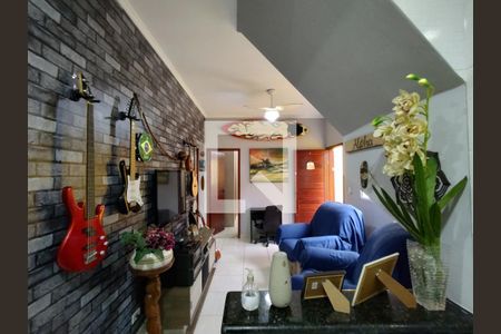 Sala de casa de condomínio para alugar com 3 quartos, 72m² em Ocian, Praia Grande