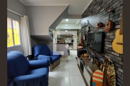 Sala de casa de condomínio para alugar com 3 quartos, 72m² em Ocian, Praia Grande
