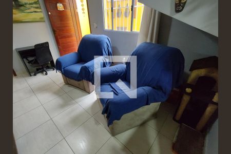 Sala de casa de condomínio para alugar com 3 quartos, 72m² em Ocian, Praia Grande