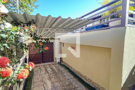 Casa para alugar com 220m², 2 quartos e 1 vaga Casa para alugar com 220m², 2 quartos e 1 vagagaragem