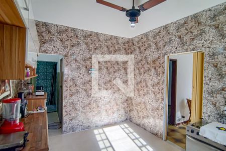 Casa para alugar com 220m², 2 quartos e 1 vaga Casa para alugar com 220m², 2 quartos e 1 vagacozinha