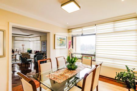 Apartamento à venda com 270m², 4 quartos e 4 vagasSala de jantar