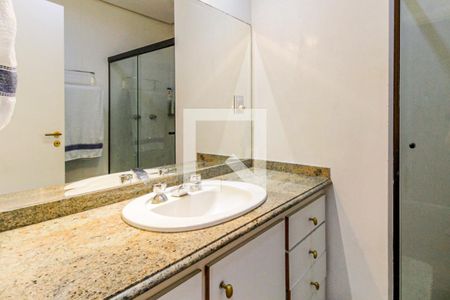Apartamento à venda com 270m², 4 quartos e 4 vagasBanheiro
