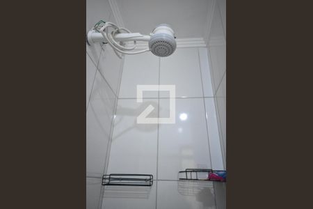 Chuveiro de casa de condomínio para alugar com 2 quartos, 75m² em Campo Grande, Rio de Janeiro