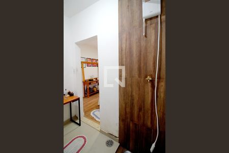 Banheiro da Suíte 1   de casa de condomínio à venda com 2 quartos, 191m² em Vila das Oliveiras, Taboão da Serra