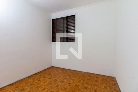 Apartamento para alugar com 74m², 3 quartos e 2 vagasQuarto 2