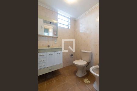 Apartamento para alugar com 74m², 3 quartos e 2 vagasBanheiro