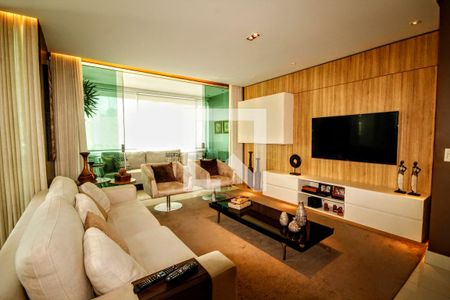 Sala de apartamento à venda com 4 quartos, 172m² em Sion, Belo Horizonte