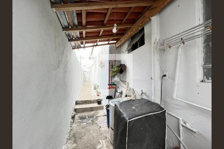 Casa à venda com 200m², 3 quartos e sem vaga Casa à venda com 200m², 3 quartos e sem vagaLavanderia