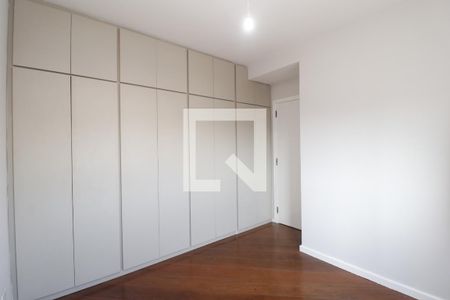 Apartamento à venda com 159m², 4 quartos e 3 vagasQuarto 2 - Suíte Americana