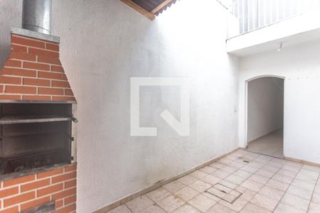 Casa à venda com 187m², 3 quartos e 2 vagasQuintal